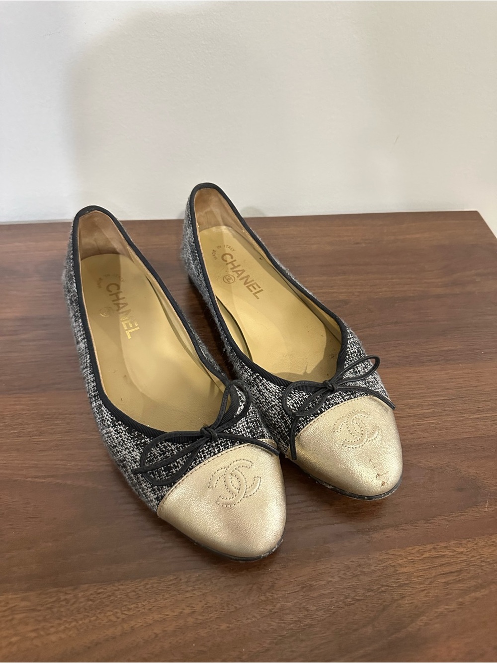CHANEL Black Tweed and Gold Cap-Toe Ballet Flats